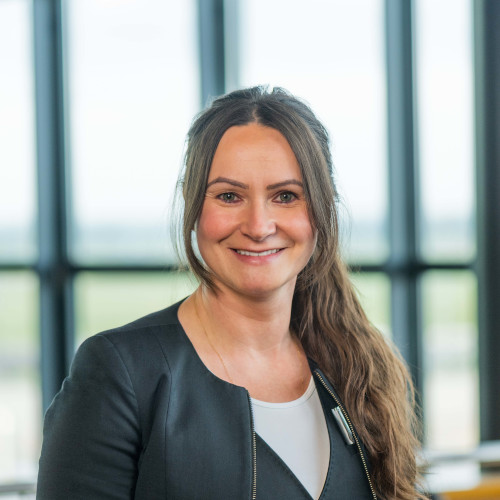 Hausdame Maryla Bernas Maryla Bernas