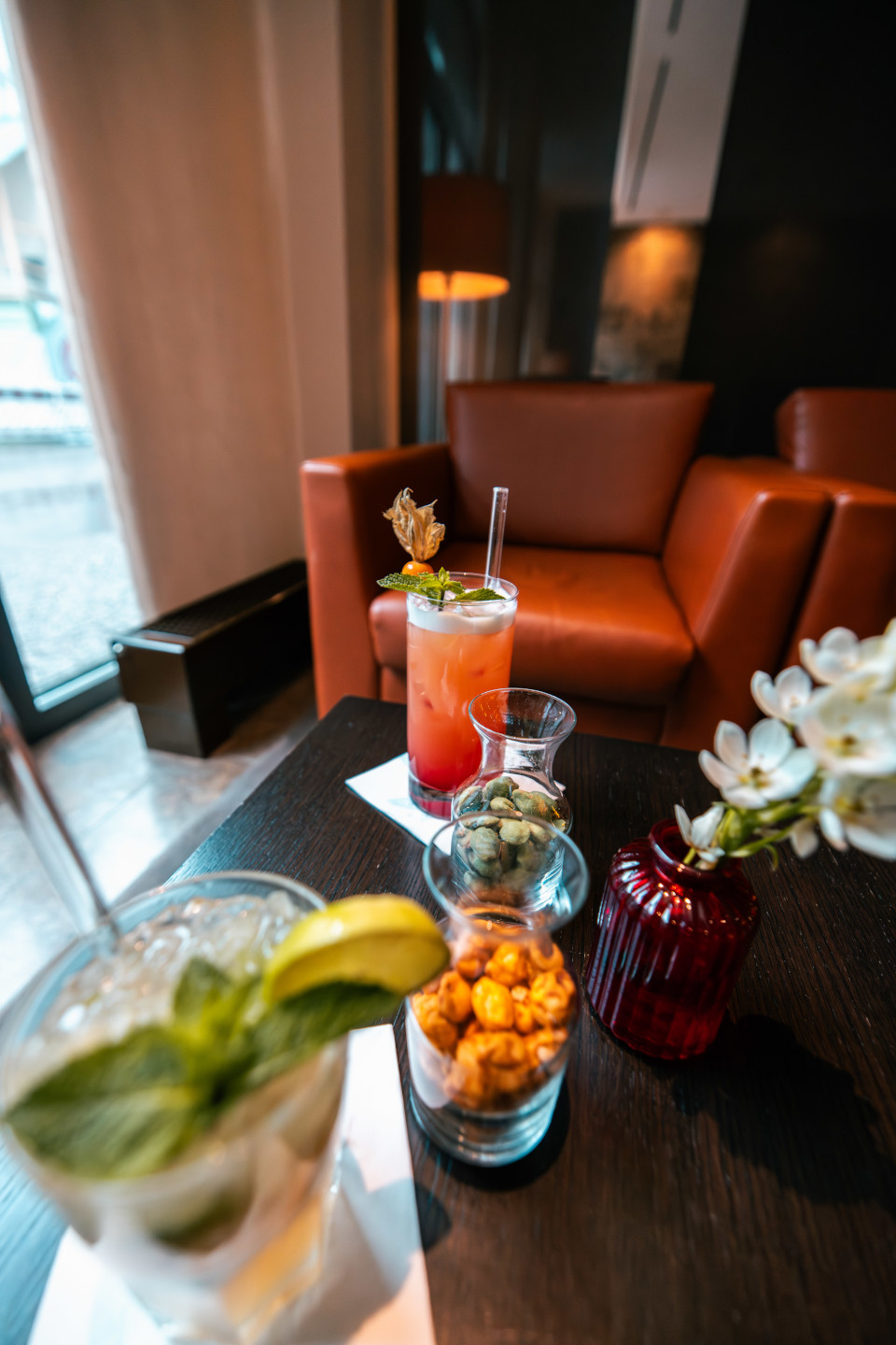 ATLANTIC Hotel Lübeck Getränke an der Bar ATLANTIC Hotel Lübeck Drinks at the bar