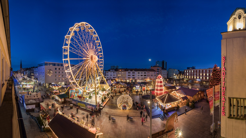 ATLANTIC Hotel Sail City Weihnachtsmarkt Bremerhaven