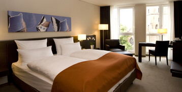Comfort Room with a double bed in the ATLANTIC Grand Hotel Bremen Comfort room with double bed at the ATLANTIC Grand Hotel in Bremen