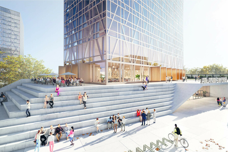 ATLANTIC Hotel Erfurt Moderne Hotelarchitektur mit Glasfassade, umliegenden Sitzstufen und Menschen in entspannter Atmosphäre.